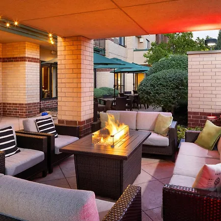 Courtyard By Marriott Bloomington Mall Of America