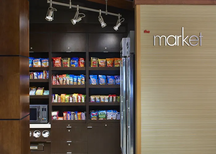 Courtyard By Marriott Mall Of America 3*