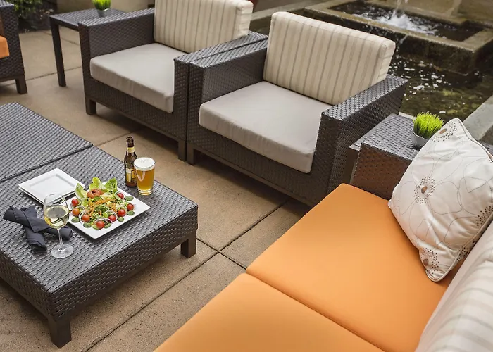 Courtyard By Marriott Mall Of America