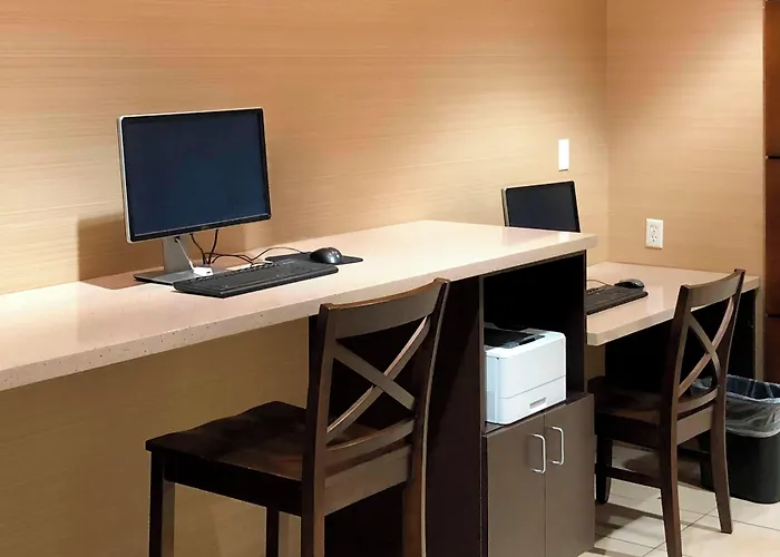Courtyard By Marriott Mall Of America Hotel 3*