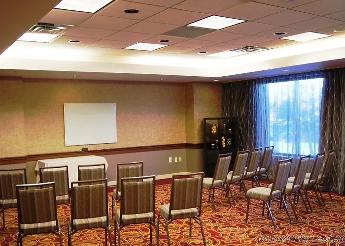 Courtyard By Marriott Mall Of America