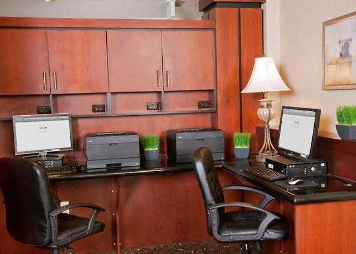 Courtyard By Marriott Mall Of America 3*