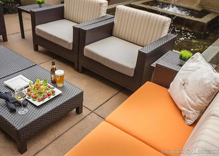 Courtyard By Marriott Mall Of America Hotel 3*