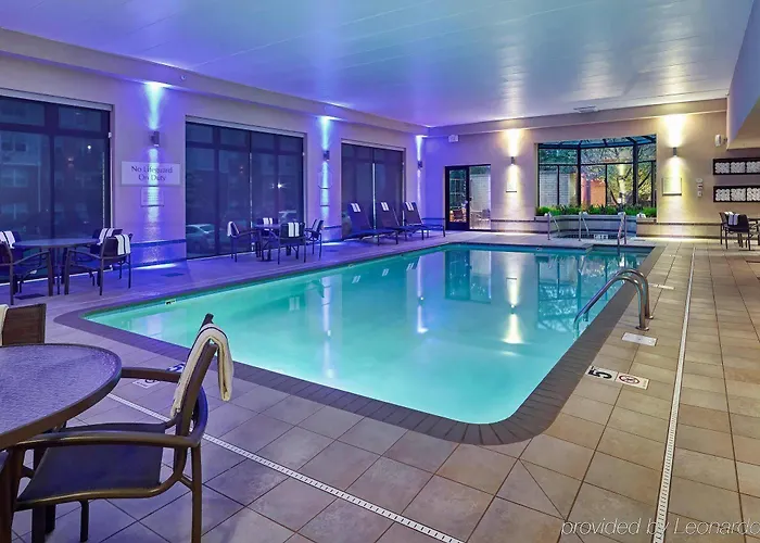 Courtyard By Marriott Mall Of America Hotel
